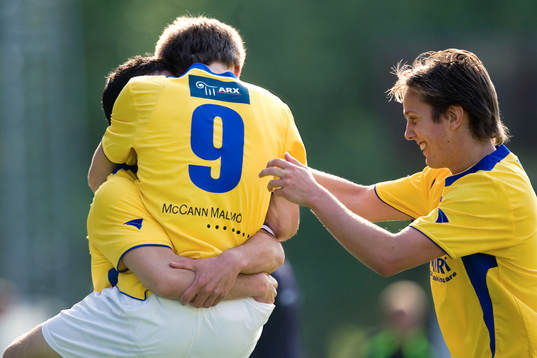 Glädje. Lycka. Jubel. Målyra