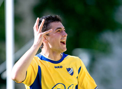 2-1, segerskytten Blerim Mullici jubel