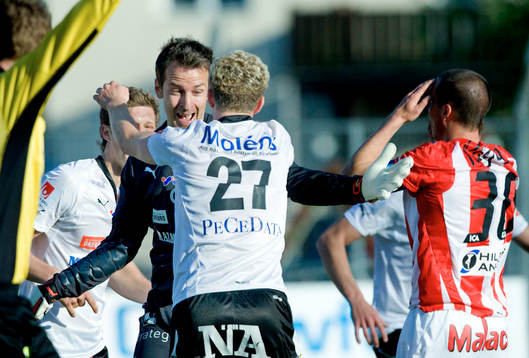 Richard Richardsson, Målvakt jublar
