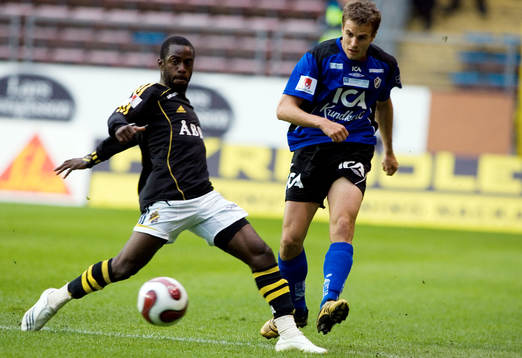 Dulee Johnson, AIK och Martin Fribrock, Halmstad