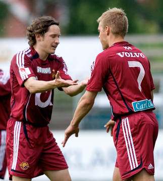 Nr. 22 Andrej Komac blir utbytt mot Johan Arneng