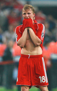Dirk Kuyt, Liverpool. Förlust. Ledsen