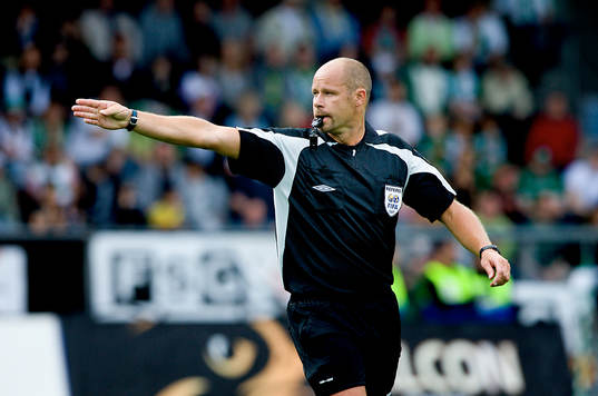 Martin Hansson, Domare