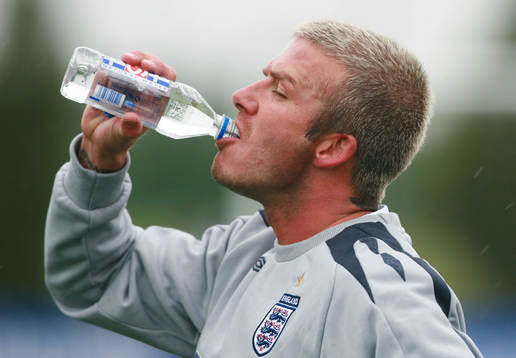 David Beckham, England. Vätskekontroll. Drickpaus, dricka,