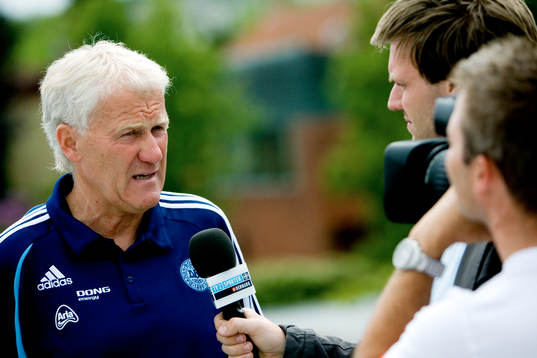 Morten Olsen,  tränare