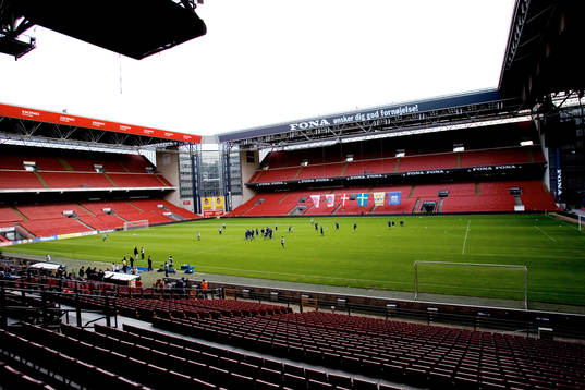 Parken, Köpenhamn, Arena