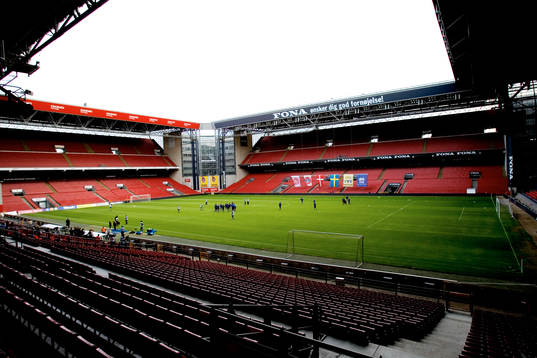 Parken, Köpenhamn, arena