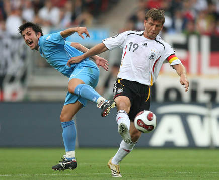 Matteo Bugli, San Marino och Bernd Schneider, Tyskland