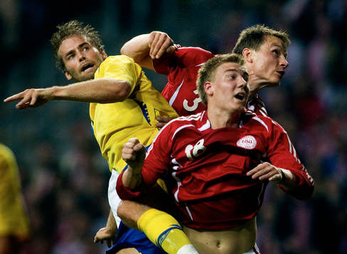 Olof Mellberg, Sverige och Nicklas Bendtner och Michael