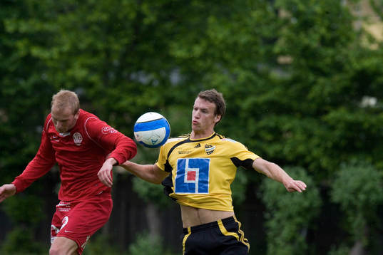 Johan Waldemarsson vinner höjdduell