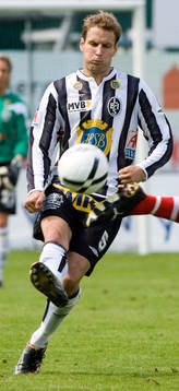 Mikael Dahlgren