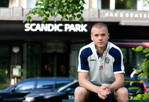 Samuel Holmén, Sverige