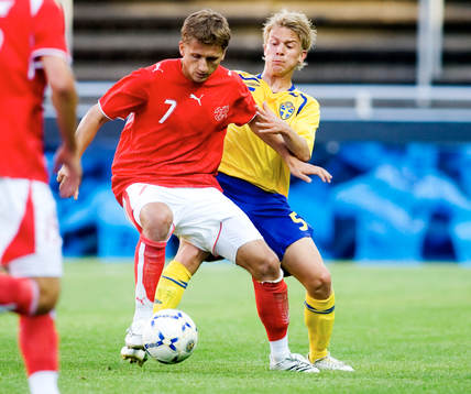 Emil Johansson, Sverige och Almen Abdi, Schweiz