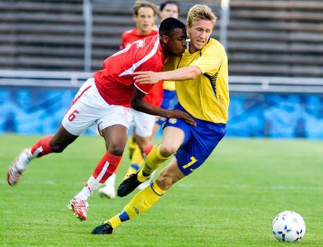 Marcus Pode, Sverige och Gelson Fernandes, Schweiz