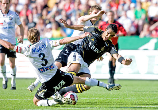 Wilton Figueiredo, AIK tas hårt i Örebros försvar