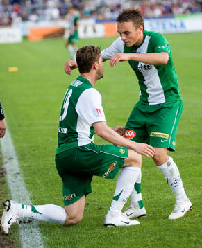 Paulinho Guará och Petter Andersson, jubel