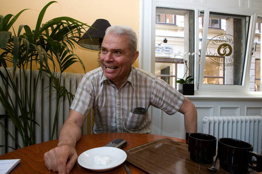 Fotboll, Roger Magnusson