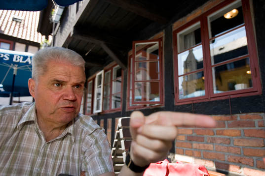 Fotboll, Roger Magnusson