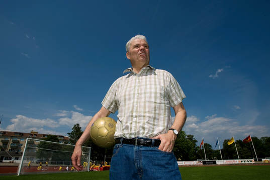 Fotboll, Roger Magnusson