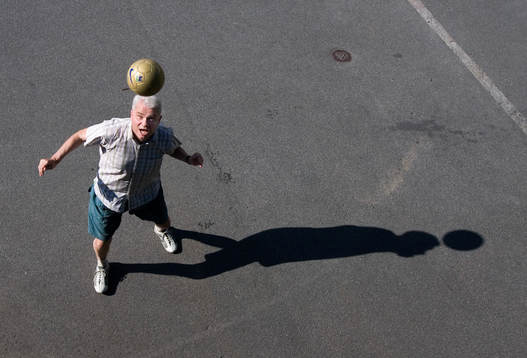 Fotboll, Roger Magnusson