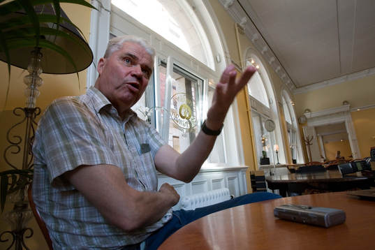 Fotboll, Roger Magnusson
