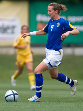 Therese Lundin, Sverige