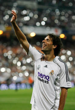 Ruud van Nistelrooy, Real Madrid, vinkar till publiken