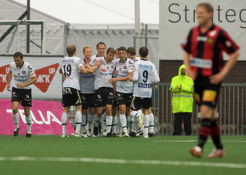 Stefan Rodevåg, Örebro gratuleras