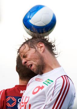 Jonas Bergman, Degerfors vinner nickduell, nick mot Fredrik