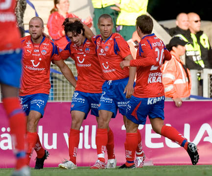 1-1, Babis Stefanidis som grattas av Oskar Rönningberg,
