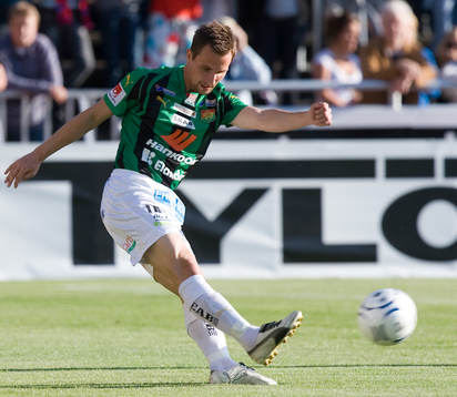 Daniel Nicklasson klipper till