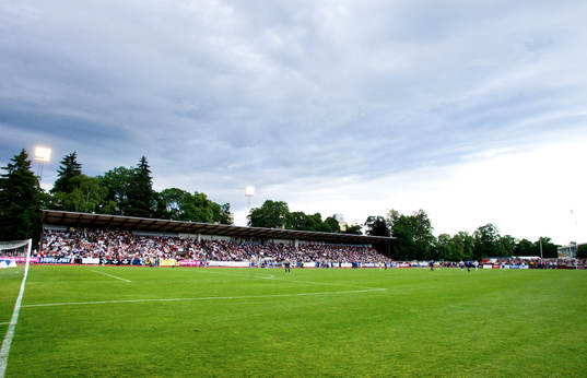 Studenternas i Uppsala. Stadion, arena