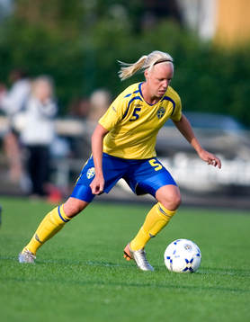 Caroline Seger, Sverige