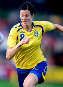 Lotta Schelin, Sverige