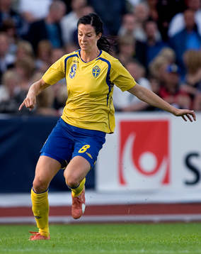 Lotta Schelin, Sverige
