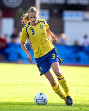 Stina Segerström, Sverige