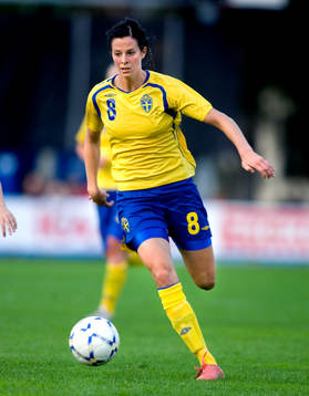 Lotta Schelin, Sverige