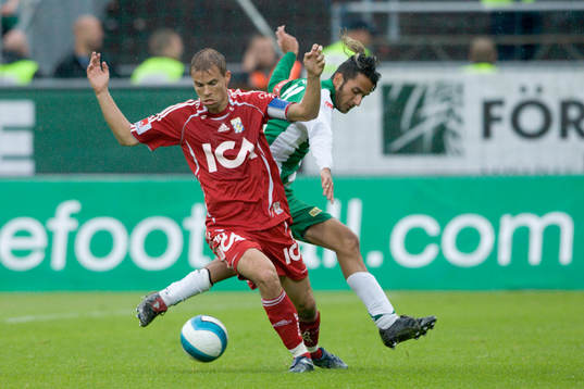 Niclas Alexandersson, Göteborg, och Erkan Zengin, Hammarby