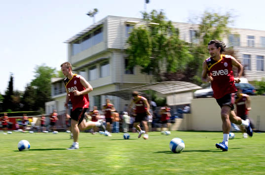 Tobias Linderoth första träningen i Galatasaray, Turkiet