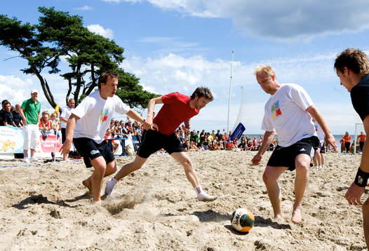 Fotboll, Beach soccer, Ovesholm with Friends -