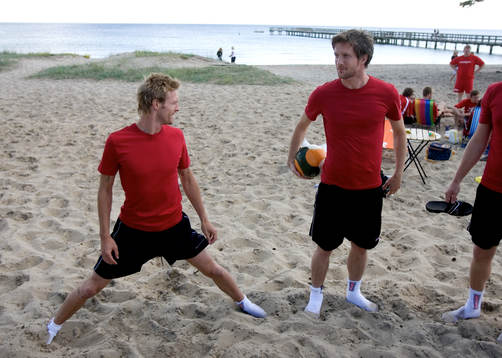 Fotboll, Beach soccer, Ovesholm with Friends -