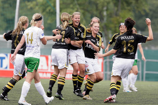 Laura Kalmari, AIK jubel
