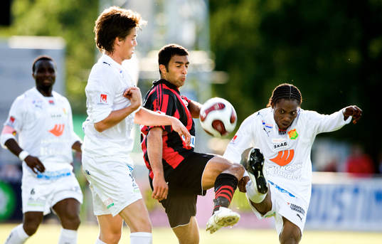 Arash Talebinejad, Brommapojkarna