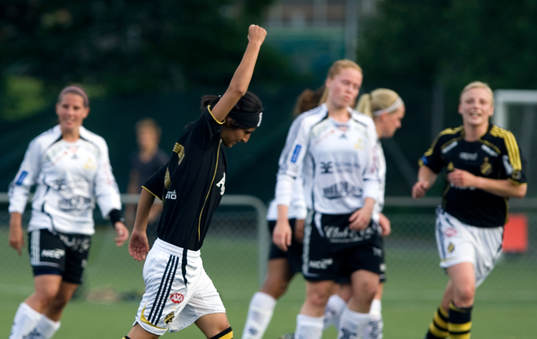 Nazanin Vaseghpanah, AIK jubel