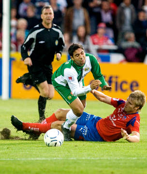 Sebastian Castro-Tello fälls av Andreas Dahl, Helsingborg