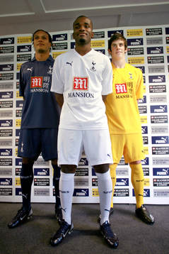 Tre nyförvarv: Younes Kaboul, Darren Bent och Gareth Bale