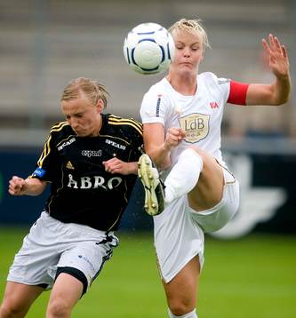 Nilla Fischer, Ldb och Sofia Simonsson, AIK