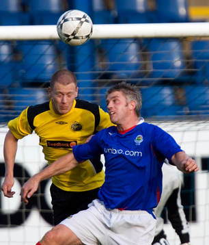Andreas Augustsson, Elfsborg och William Murphy, Linfield
