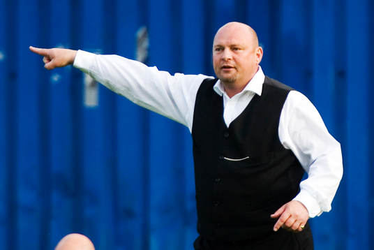 David Jeffrey, tränare, Linfield