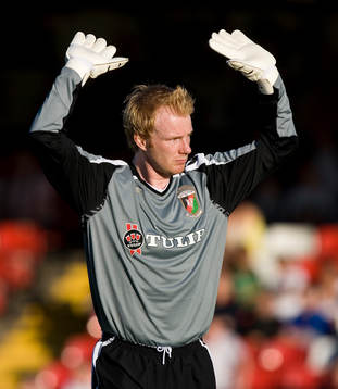 Michael Dougherty, målvakt, Glentoran